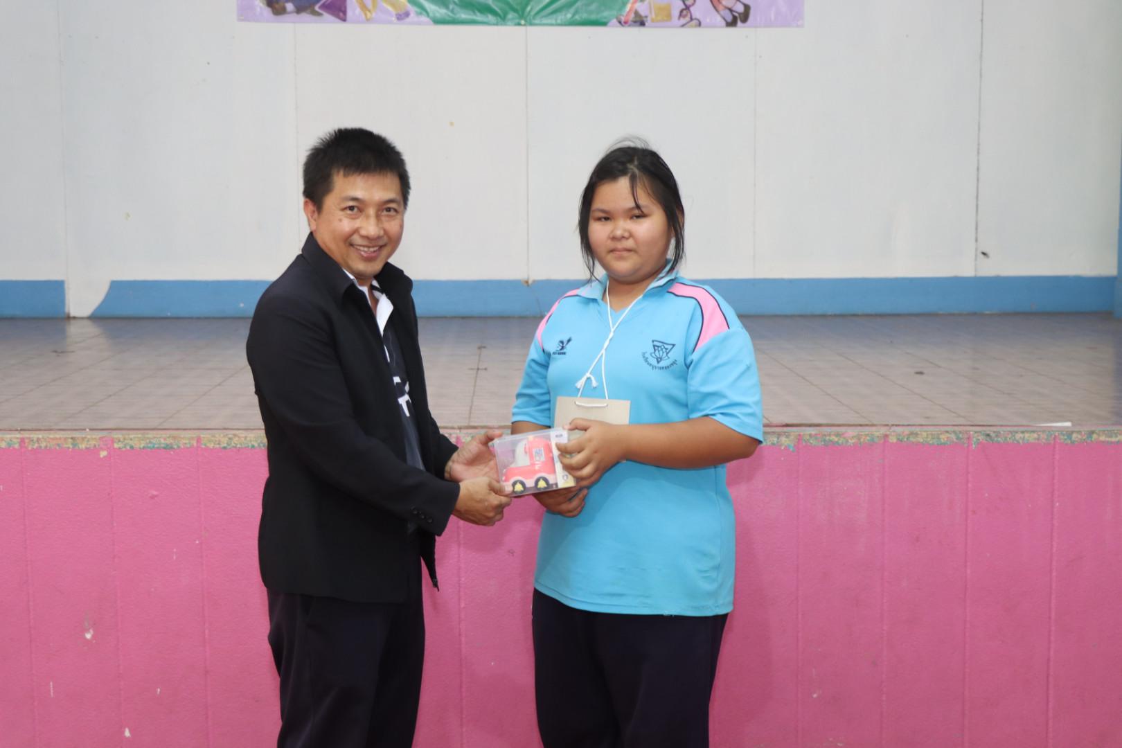 716. วันที่ 27 มกราคม 2569 โปรแกรมวิชาวิทยาศาสตร์ทั่วไป ได้จัดค่ายสเต็มศึกษาให้กับนักเรียนชั้นประถมศึกษาปีที่1-6 ณ โรงเรียนอนุบาลคลองขลุง จ.กำแพงเพชร